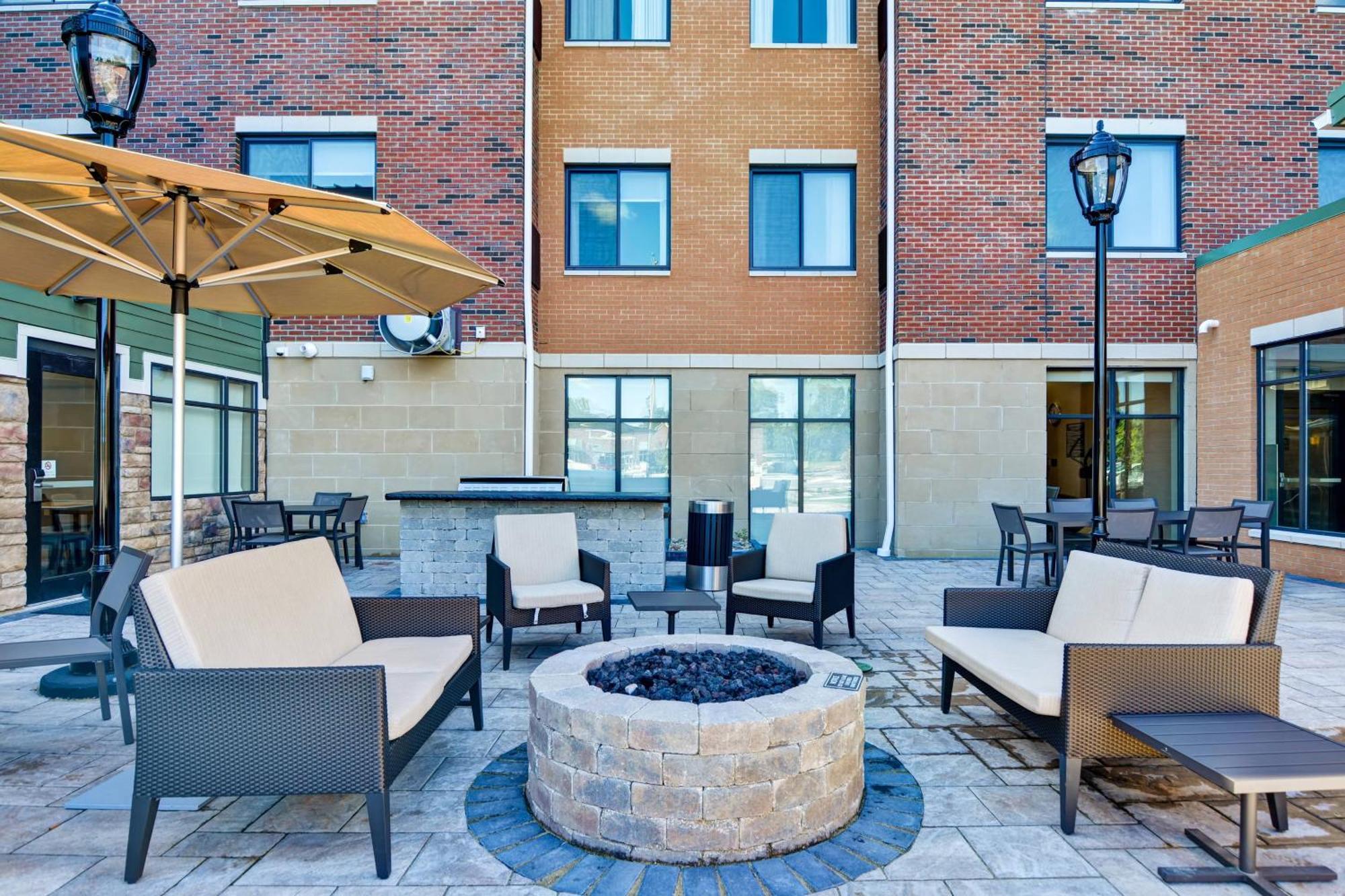 Residence Inn By Marriott Cleveland Airport/Middleburg Heights Kültér fotó